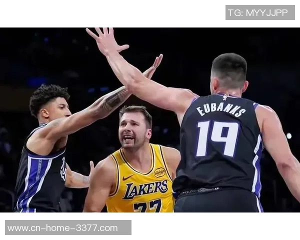 不敌马刺被筛选! 东契奇空砍35+5+8，老詹19+15+8，斯玛特26分